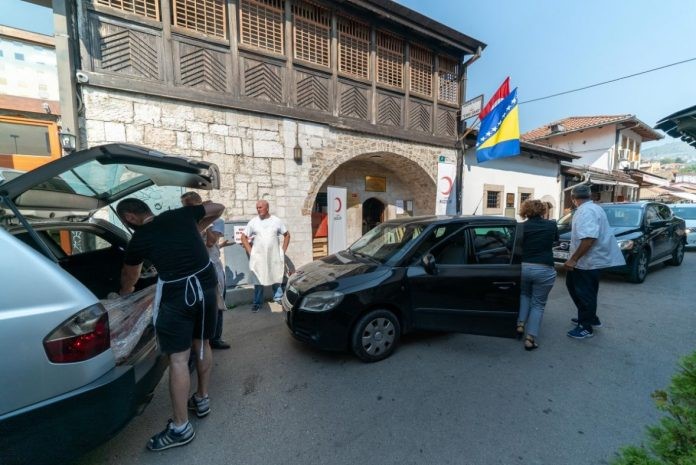 Narodne kuhinje i kurban meso